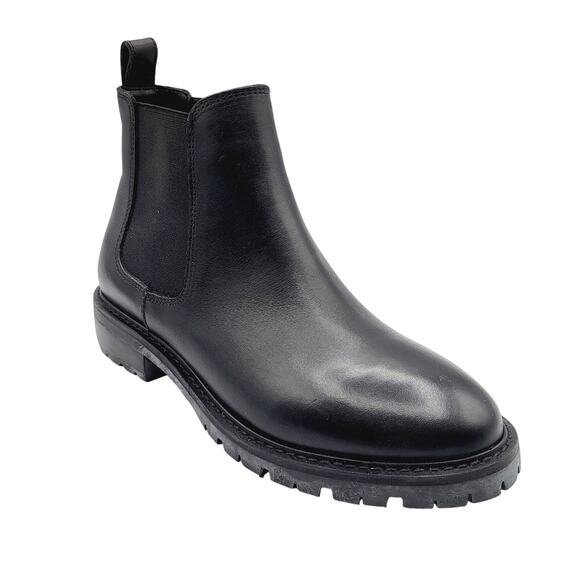 Steve Madden Leopold Black Leather Chelsea Pull-On Ankle Booties Size 6M NWT - Picture 1 of 9